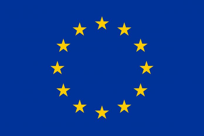 normal-reproduction-high-resolution Flagge der Europäischen Union. Copyright Europarat.